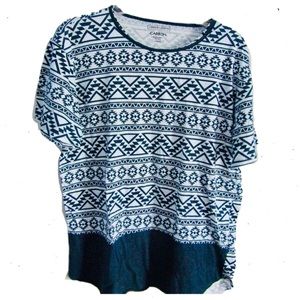 Navy blue and white tribal print short sleeve